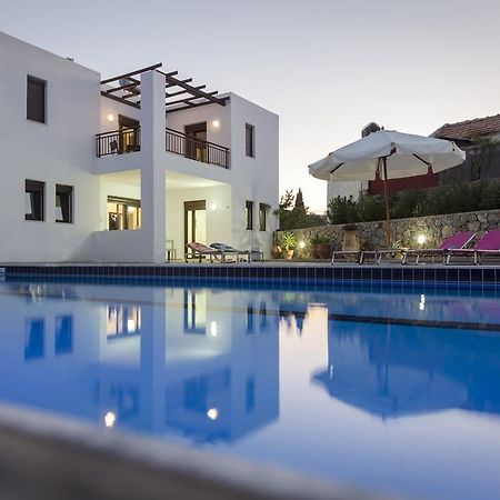 Villa The Corner House At Gennadi Court Exterior foto