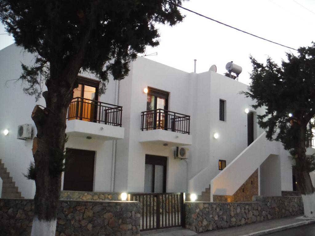 Villa The Corner House At Gennadi Court Exterior foto